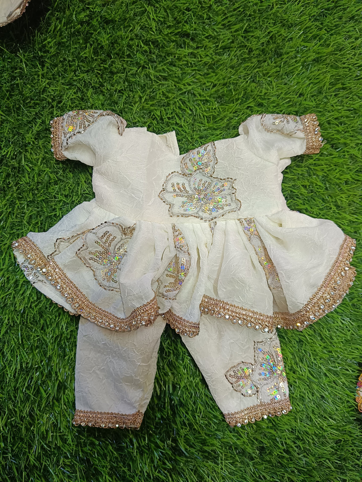 Prachi Kunj Creation – Handmade Crafts in Pendraroad - Commitment