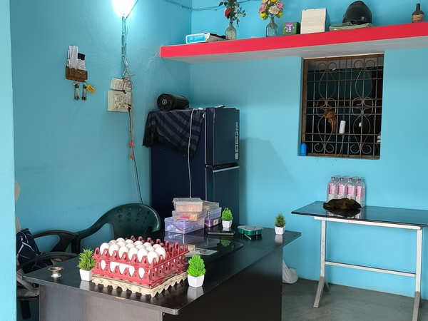 Apna Biryani Sentar – Counter Area
