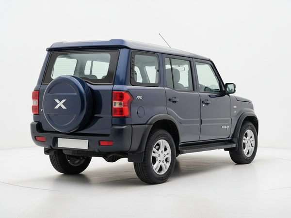 Mahindra Bolero - Rear 3/4 View