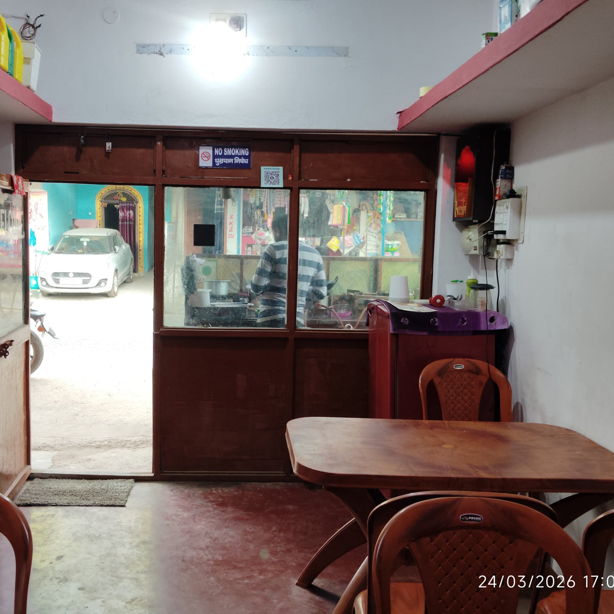 Bàithak The Cafe – Indian & Chinese Food in Gaurella - Services